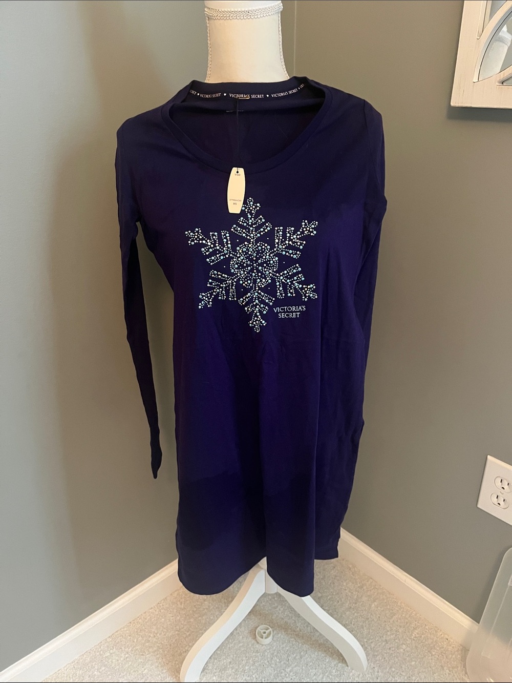 Victoria's Secret Navy Blue Long-Sleeve Snowflake Tee